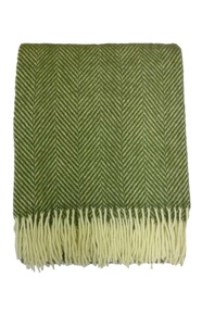Picnic Rugs, Throws & Cusions