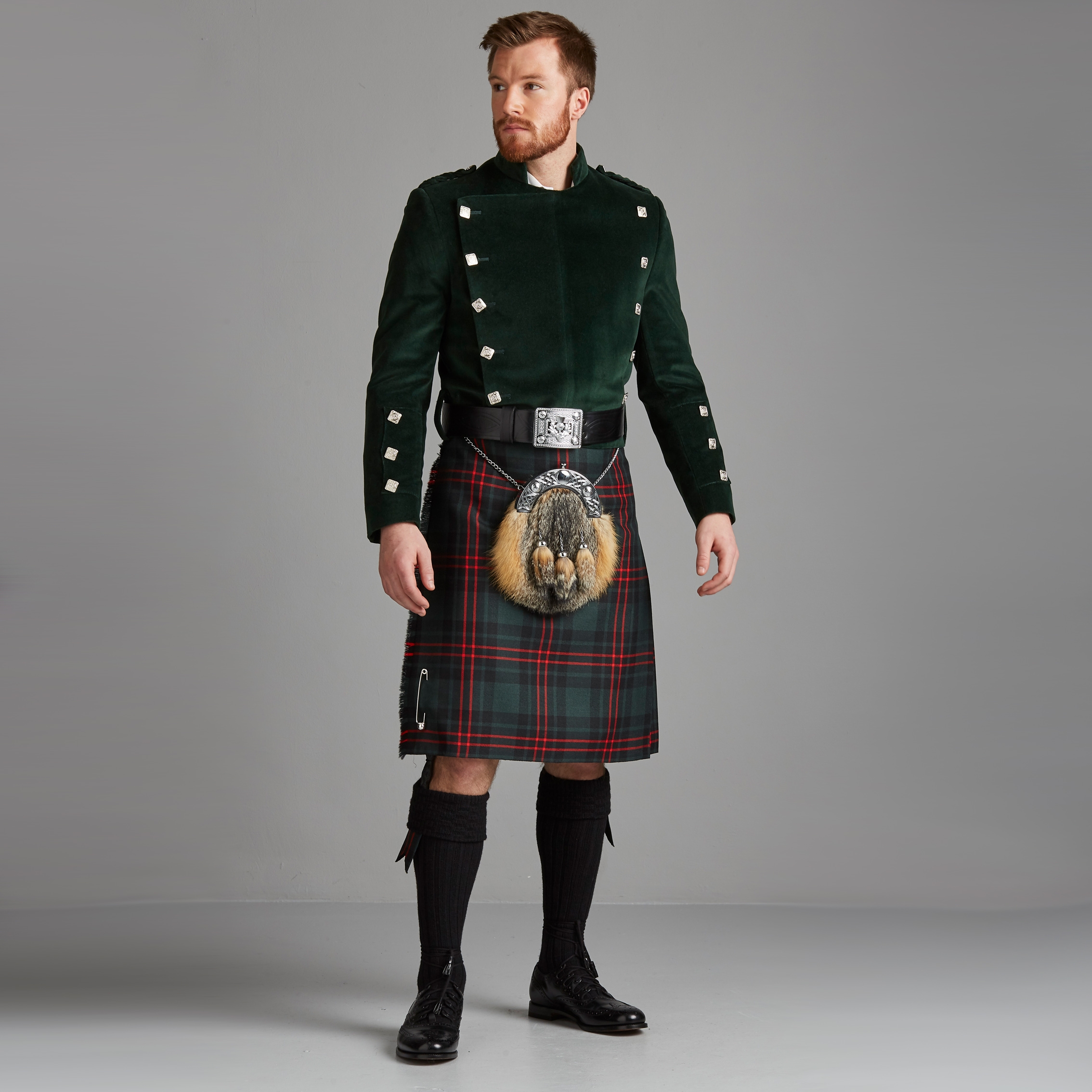 Highland Dress, Kilts and Kilt 
