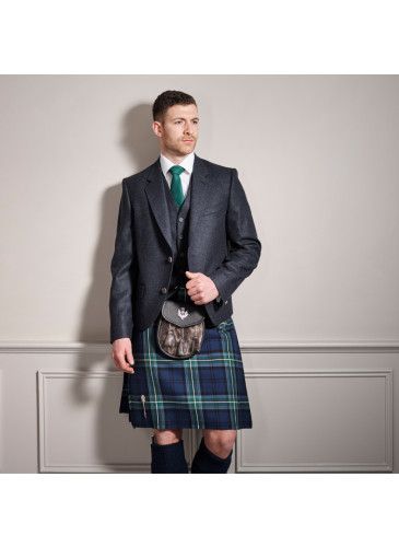 Pin by K S on Scottish  Men in kilts, Scotland men, Kilt
