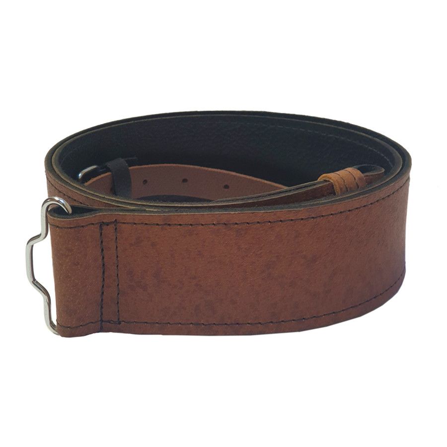 Belt in Tan Leather with Adjustable Buckle and Strap