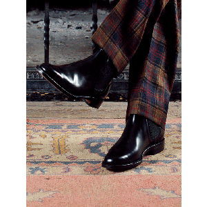 Chelsea Boots to be worn with tartan trousers
