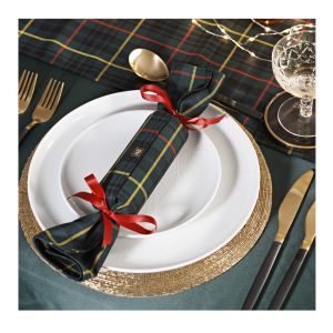 Box of 4 Reusable Christmas Crackers in Stewart Hunting Tartan