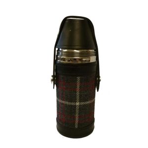 Hunting Flask with cups in Kinloch Anderson Castle Grey Tartan