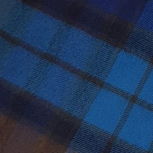 Lambswool throw blanket in Buchanan Blue Tartan