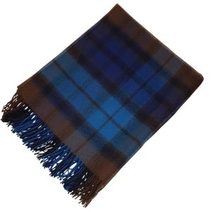 Lambswool throw blanket in Buchanan Blue Tartan