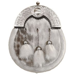 Sealskin Dress Sporran with Shield Design in Antique Finish