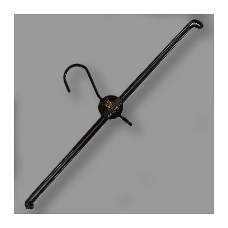 The Kinloch Anderson Kilt Clamp Hanger