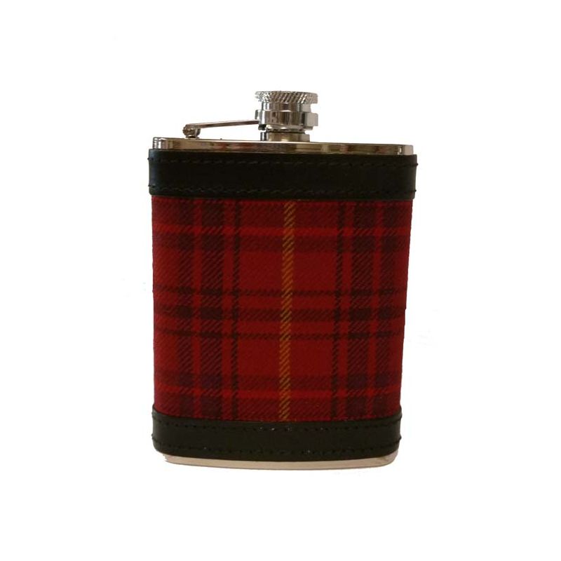 Hip Flask in Kinloch Anderson Rowanberry Tartan