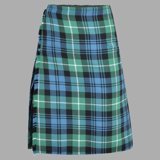 The Kinloch Anderson Multifit Kilt in LAMONT TARTAN