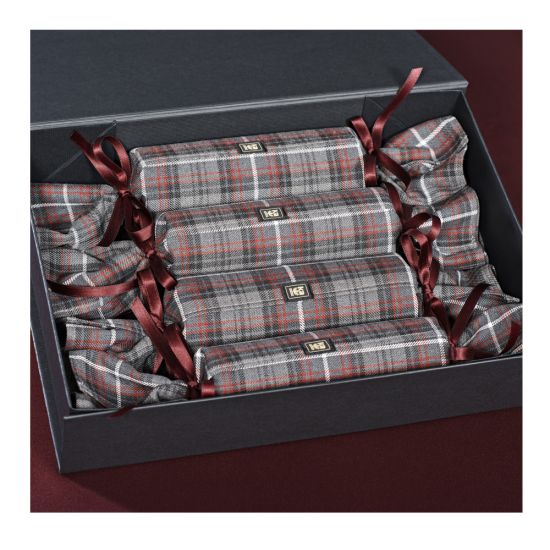 Box of 4 Christmas Crackers in Kinloch Anderson Castle Grey Tartan