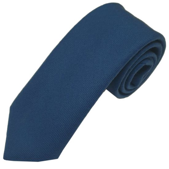 FOS Blue plain wool tie to tone with kilt