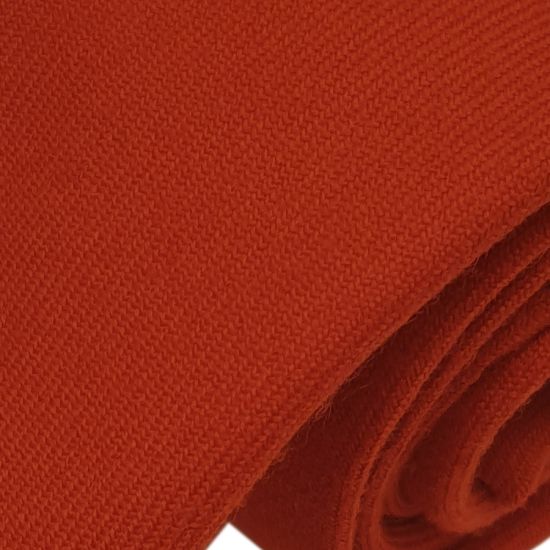 Red Ancient plain wool tie to tone with kilt