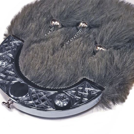 Faux Fur Dress Sporran with Open Work Celtic Knot Cantle in Grey 