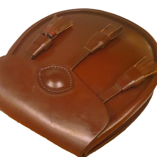 Bridle Leather Day Sporran - with 3 Tassels in Conker