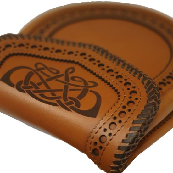Brogued Leather Day Sporran in Tan