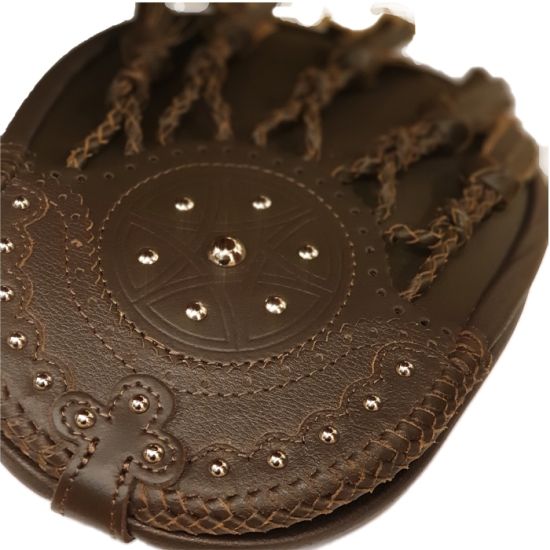 Traditional Hunting Leather Day Wear Sporran in Brown