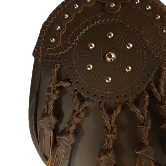 Traditional Hunting Leather Day Wear Sporran in Brown