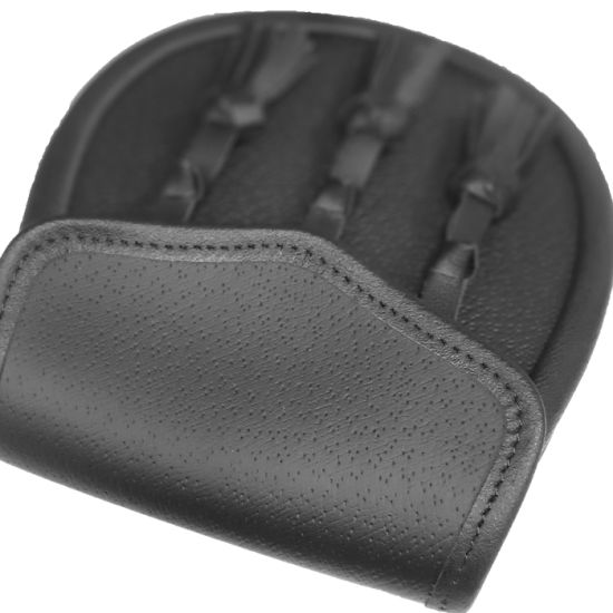 Leather Day Wear Sporran, with Three Hand Knotted Tassels in Black