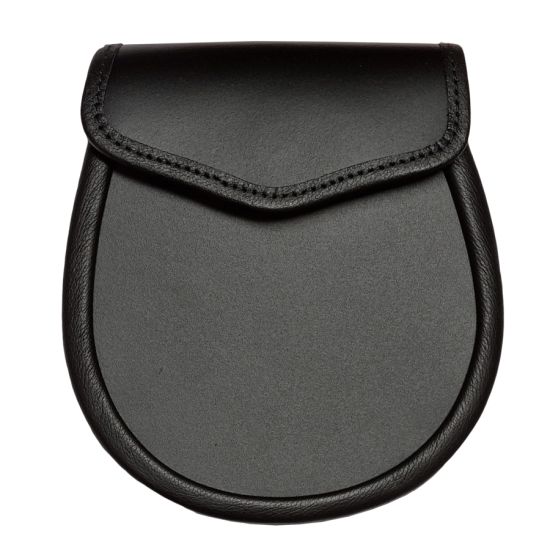 Simple Leather Day Sporran in Black
