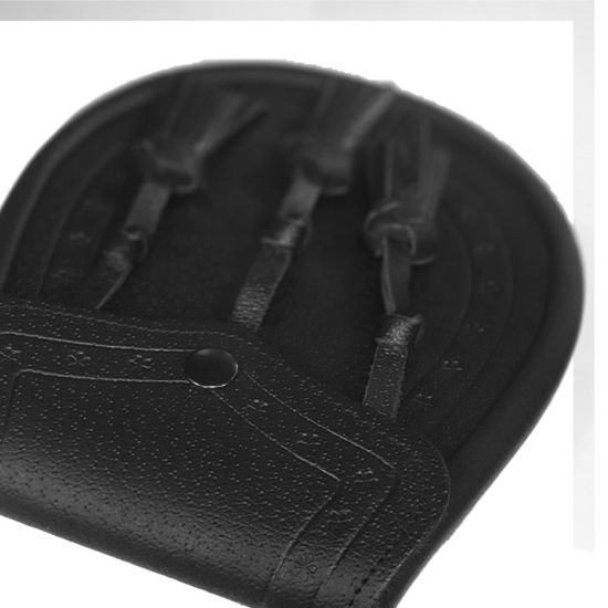 Leather Day Sporran with Embossed Leather and 3 Knotted Tassels in Black