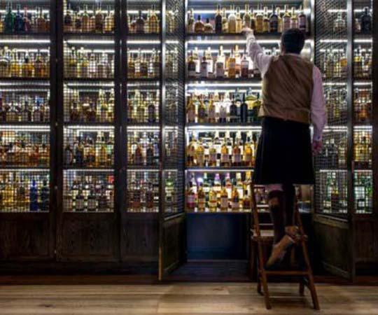 The Balmoral Hotel opens its new "SCOTCH" whisky bar