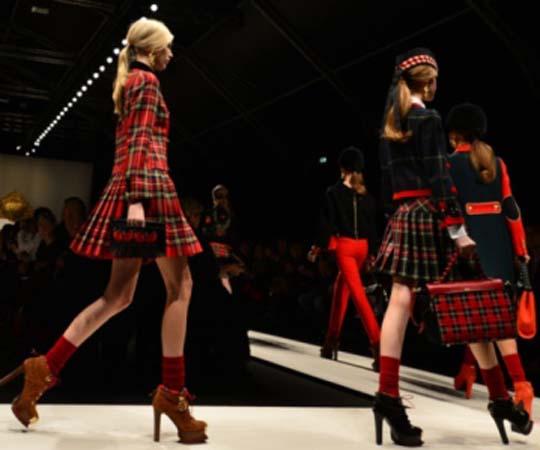 tartan-on-the-catwalk tartan-on-the-catwalk